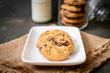 cookies with chocolate chips