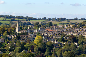 Fototapeta na wymiar Early signs of Autumn colour around the Cotswold village of Painswick, Gloucestershire, UK