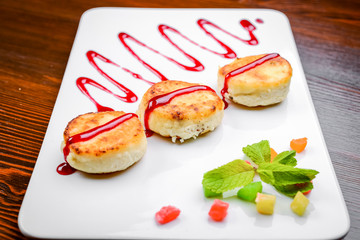 Pan-Fried Cottage Cheese Patties with strawberry jam
