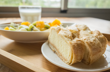 breakfast with fruit and cake