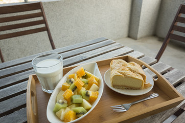breakfast with fruit and cake