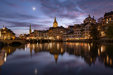 Fototapeta na wymiar Sunset at Zurich