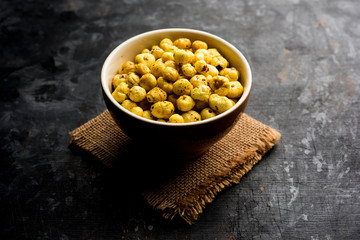 Roasted Phool Makhana or Crispy Lotus pops Seed served in a bowl, selective focus