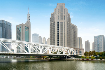 Obraz premium Bridge and Urban Architectural Landscape in Tianjin, China