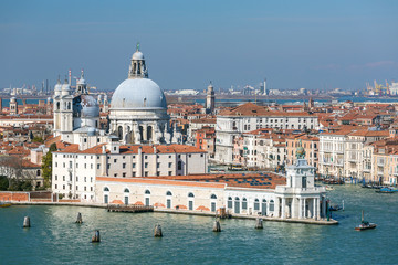 Fototapeta na wymiar Waterfront view of Santa Maria della Salute in Venice