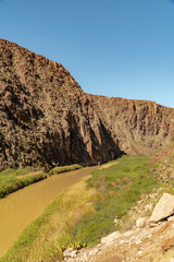 Fototapeta na wymiar Rio Grande River Canyon Side