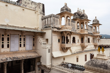 Fototapeta na wymiar Udaipur Palace balcony, India
