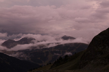 nubes monta&ntilde;a