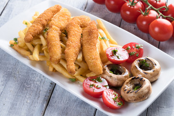 Chicken frites with potato chips