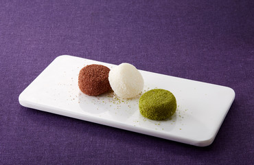 Delicious Japanese food, three-color mochi