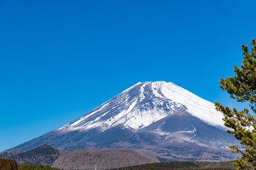 冬の富士山　静岡県裾野市