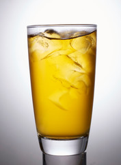 Cool drink, lemon fruit tea