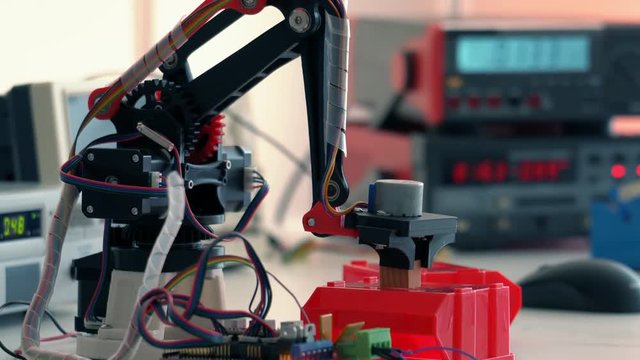 Prototype industrial robot arm in the laboratory of automation