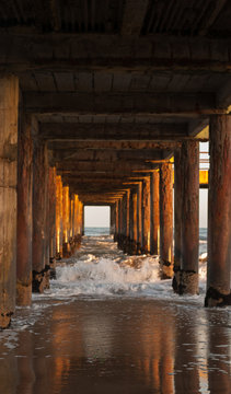 Yelow pier