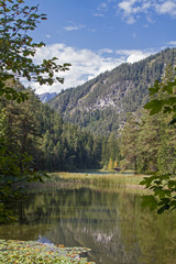 Fototapeta na wymiar Mittersee - Bergsee am Fernpass