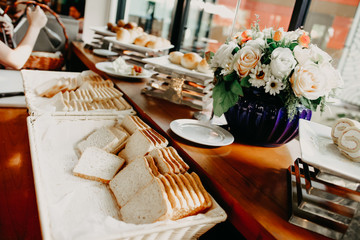 elegant table setting