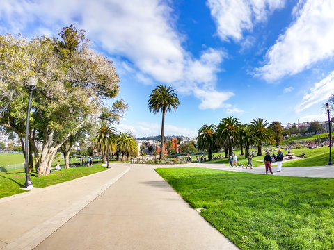 Mission Dolores Park