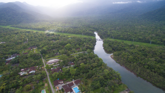 EM Bertioga com Drone