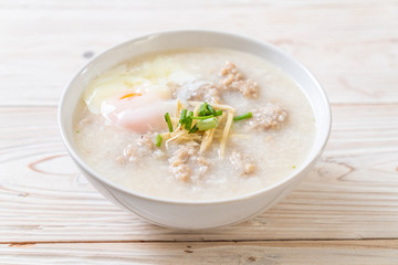 congee with minced pork in bowl
