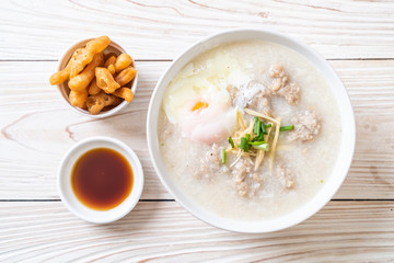 congee with minced pork in bowl