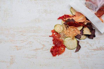 dried (dehydrated) vegetable slices