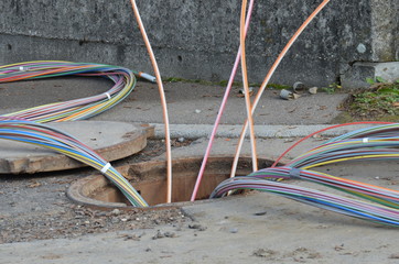 Glasfaser Kabel Internet glass fibre cable fiber glass Gullideckel