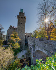 Obraz premium Waidhofen an der Ybbs ist eine Statutarstadt in Niederösterreich. Die Geschichte der Stadt wurde geprägt von ihrer jahrhundertelangen Stellung als Zentrum der Eisenverarbeitung.