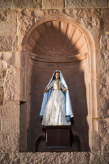Naklejka premium Madonna su nicchia Interno Chiesa di San Palmiro - Ghilarza- Sardegna
