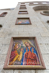 Dettaglio del mosaico della facciata  della Chiesa della madonna delle Grazie a  Nuoro - Sardegna - Italia