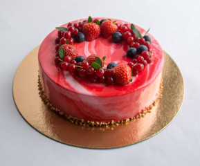 Mousse cake with berries