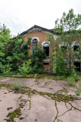 Old abandoned house. House without tenants. Vertical frame.