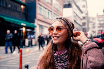 Young portrait woman in outdoors