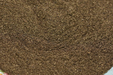  Ground black pepper