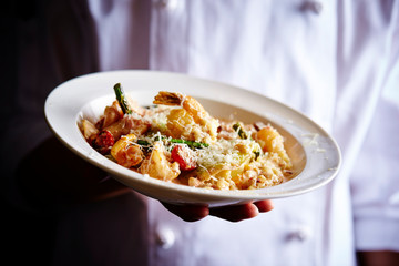 Cream sauce ravioli 