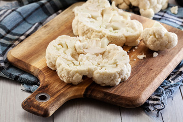 Preparation of vegetarian cauliflower steak