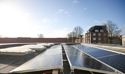 Solarzellen auf dem Dach