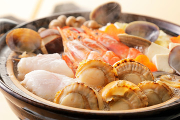 海鮮鍋　Japanese seafood hot pot