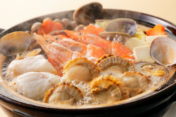海鮮鍋　Japanese seafood hot pot