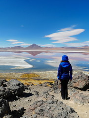Fototapeta premium Young woman Laguna Colorada, Bolivia