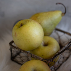 fresh apples on wooden table