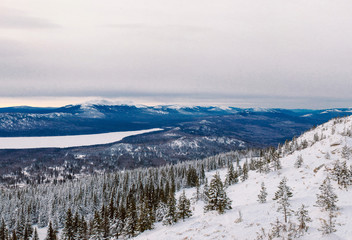 Fototapeta na wymiar Panoramic overview from Zyuratkul Mountain
