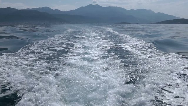 Wake from speed boat