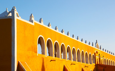 The yellow city Izamal (Mexico)