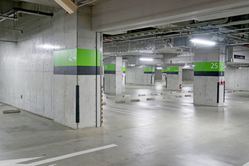 屋内駐車場