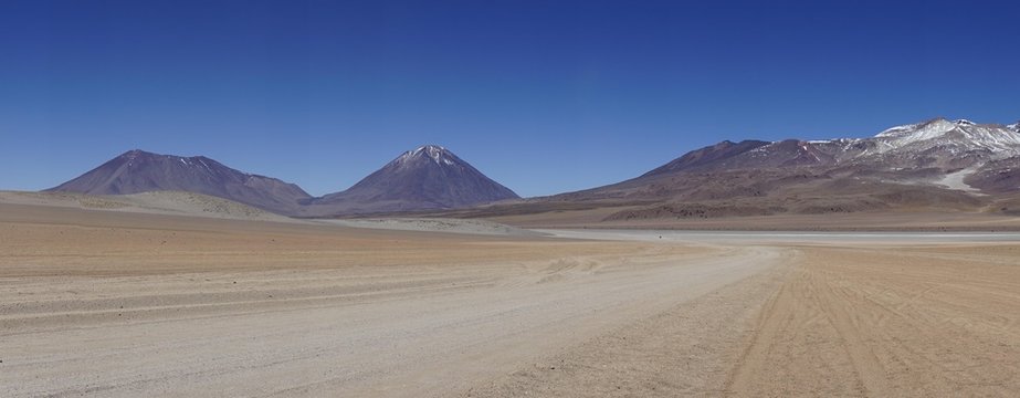 Runway on the Altiplano with volcano Licancabur, Reserva Nacional de Fauna Andina Eduardo Abaroa, Sur Lipez, Potosi, Bolivia, South America