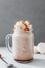 cocoa with a zephyr and карамалью