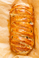 Spinach pie: Italian stromboli with eggs, spinach and mozzarella (Easter pastry)