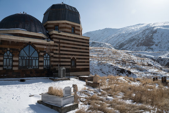 Ahmed-i Hani Mausoleum Dogubayazit