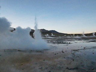 Obraz premium Sunrise on th El Tatio Geysers geothermal field, Chile