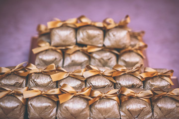 photos of wedding candy for brides